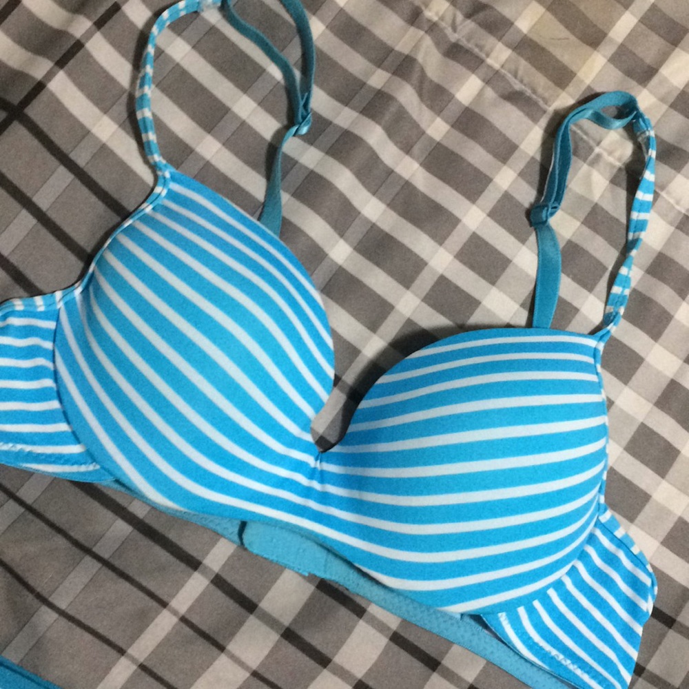 2pc bra/panty set NWOT - Picture 3 of 5